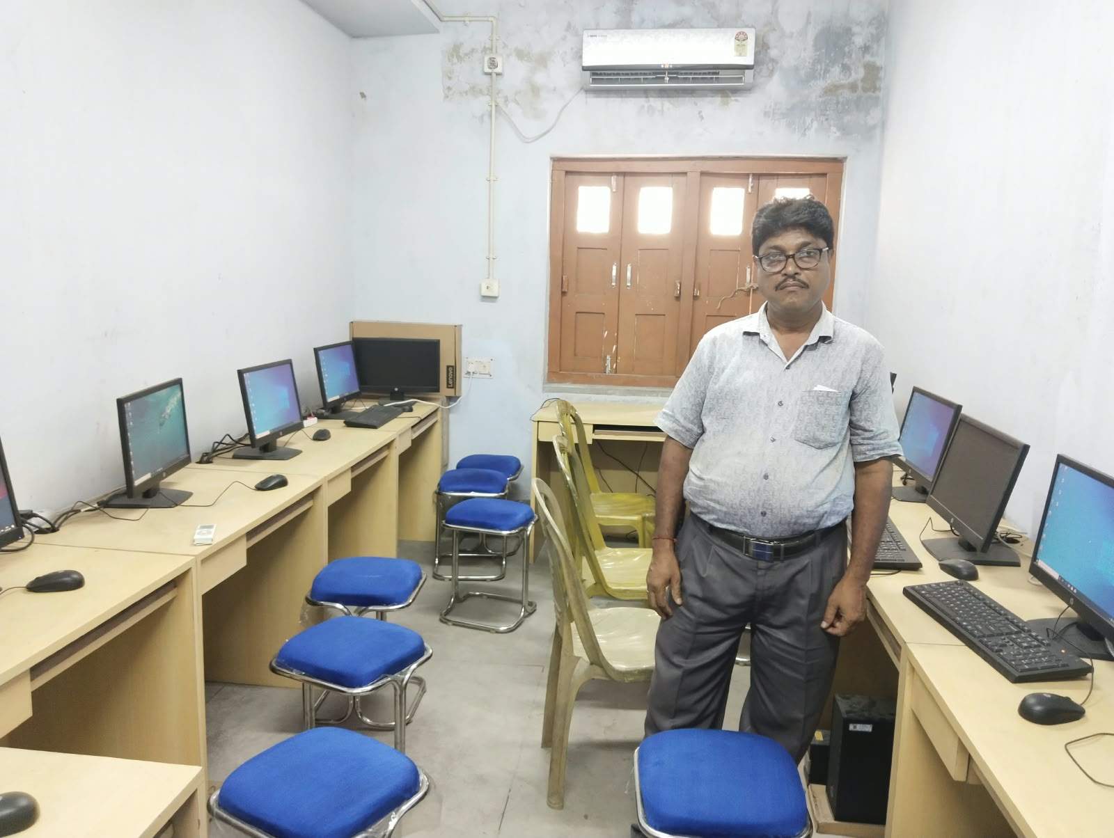 Language lab at NBM Kasba